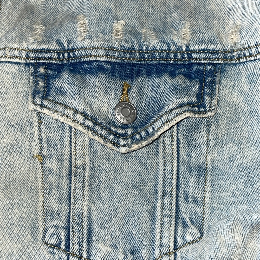 NWOT Wild Fable Blue Jean Jacket Classic Trucker Style.  Size XXL. - Picture 3 of 6